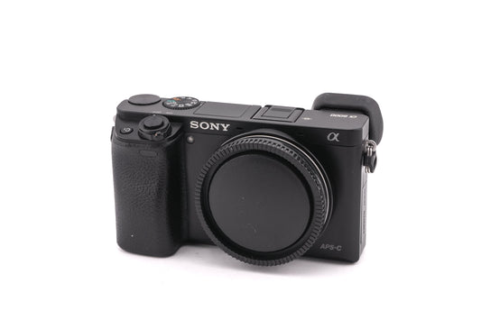 Sony A6000