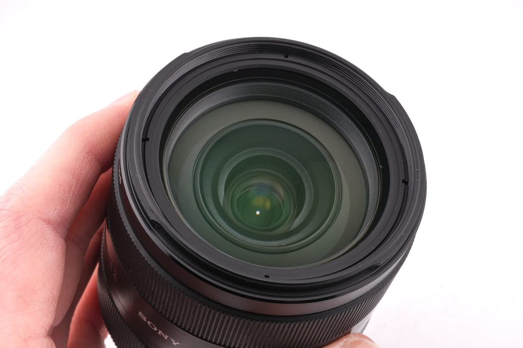 Sony 16-105mm f3.5-5.6 DT (SAL16105)
