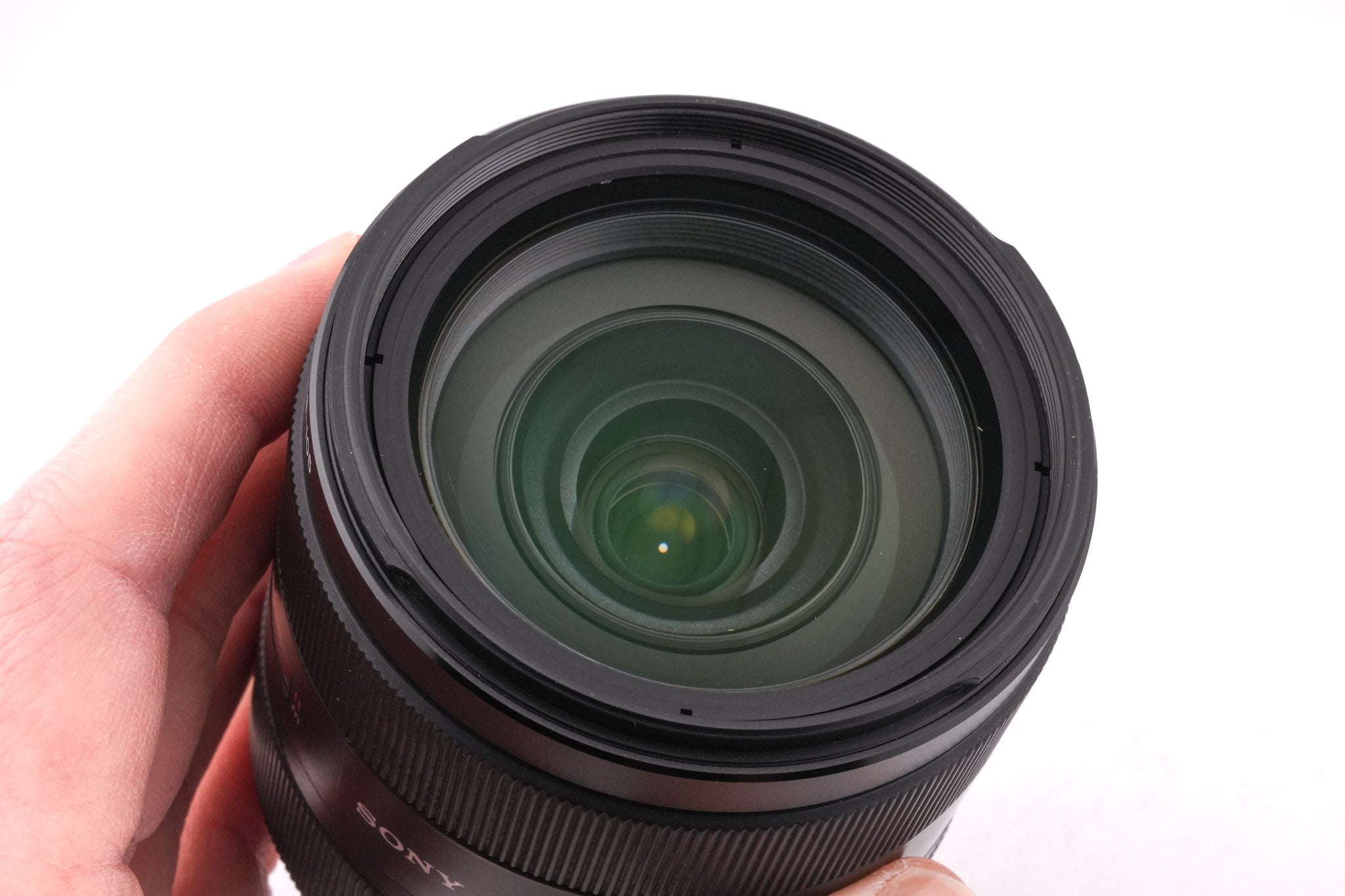Sony 16-105mm f3.5-5.6 DT (SAL16105)