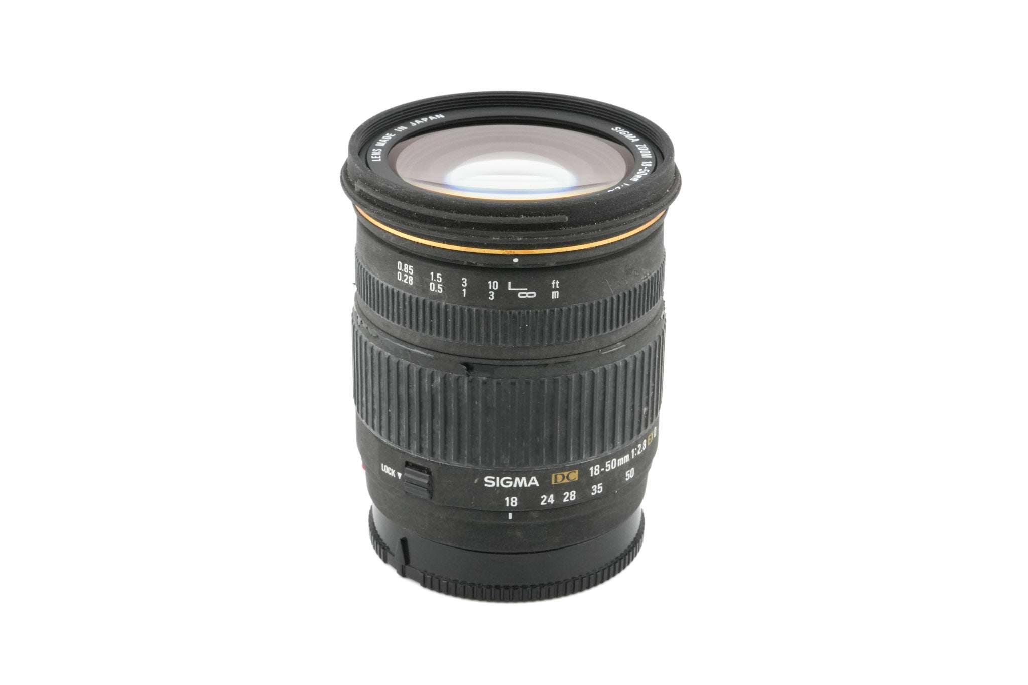 Sigma 18-50mm f2.8 DC EX D