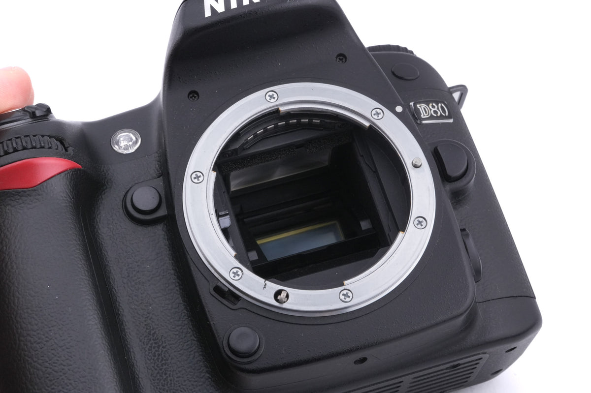 Nikon D80
