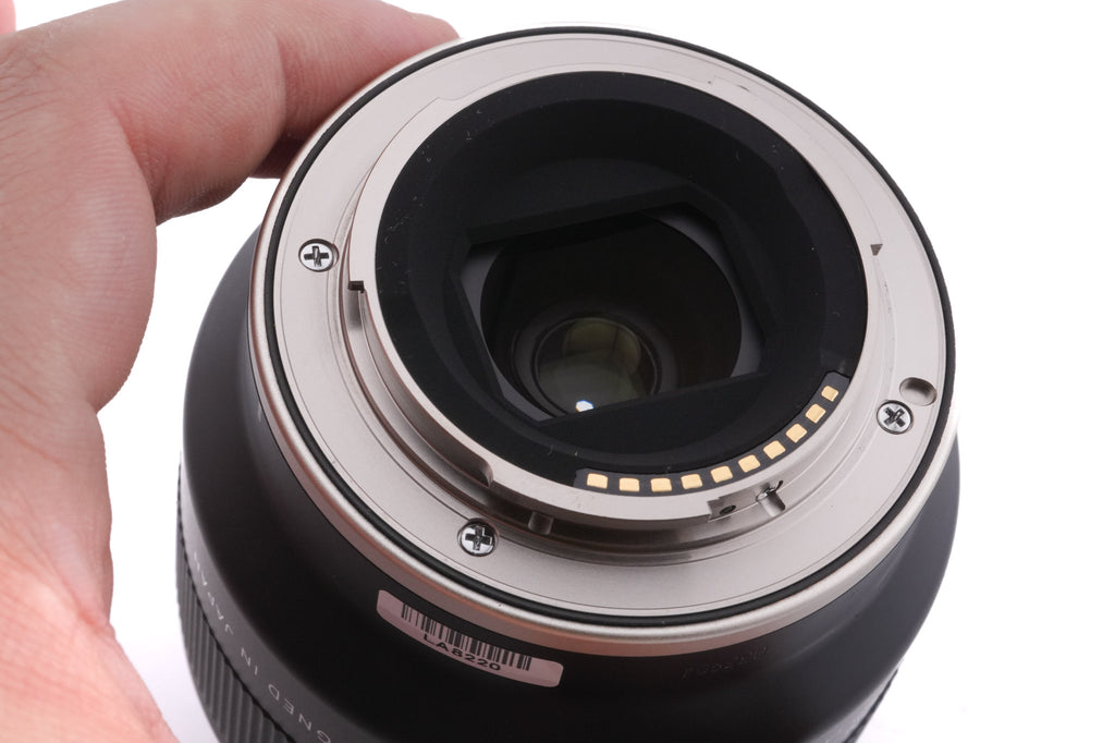 Tamron 20mm f2.8 DI III OSD M1:2 (F050)