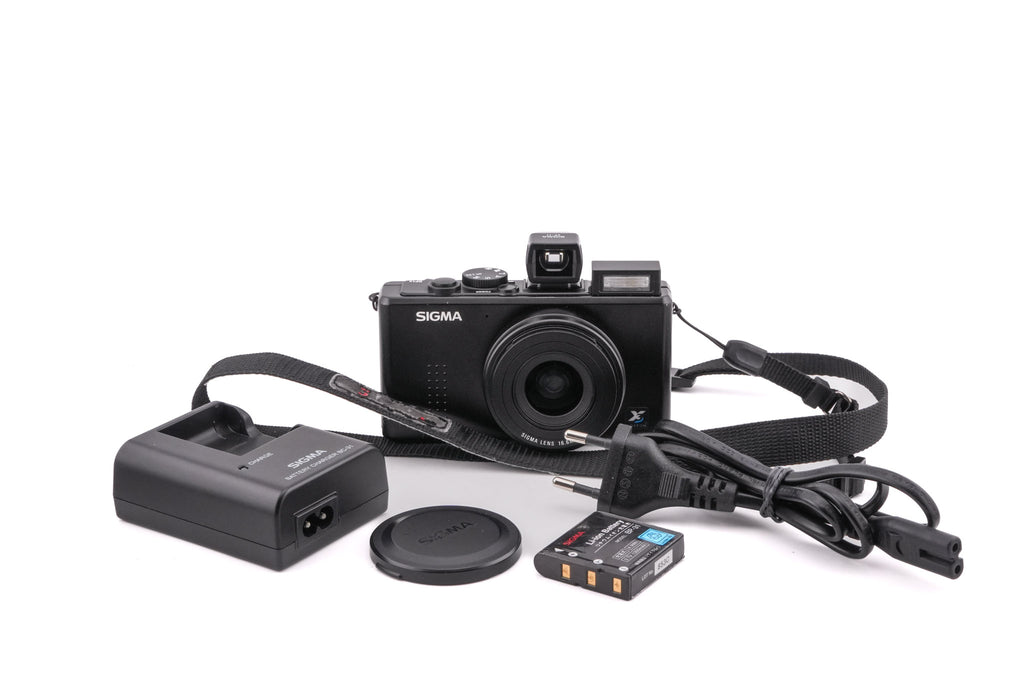 Sigma DP1x + VF-11 28mm Viewfinder