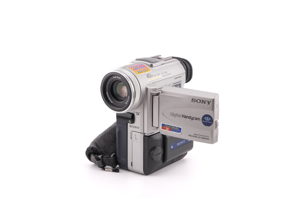 【訳あり品】 ソニー Sony DCR PC100 Sony Handycam DCR-PC100 Camcorder MiniDv Video Camera Japan