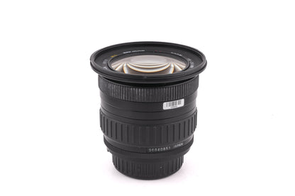 Soligor 19-35mm f3.5-4.5 AF Zoom MC