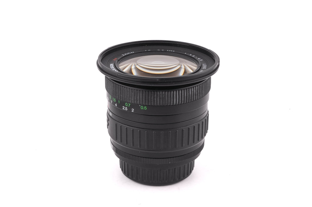 Soligor 19-35mm f3.5-4.5 AF Zoom MC