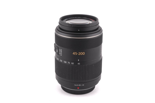 Panasonic 45-200mm f4-5.6 G Vario Mega O.I.S.
