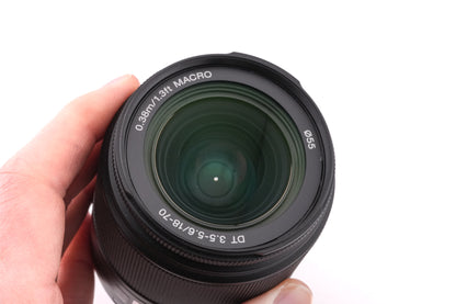 Sony 18-70mm f3.5-5.6 DT Macro