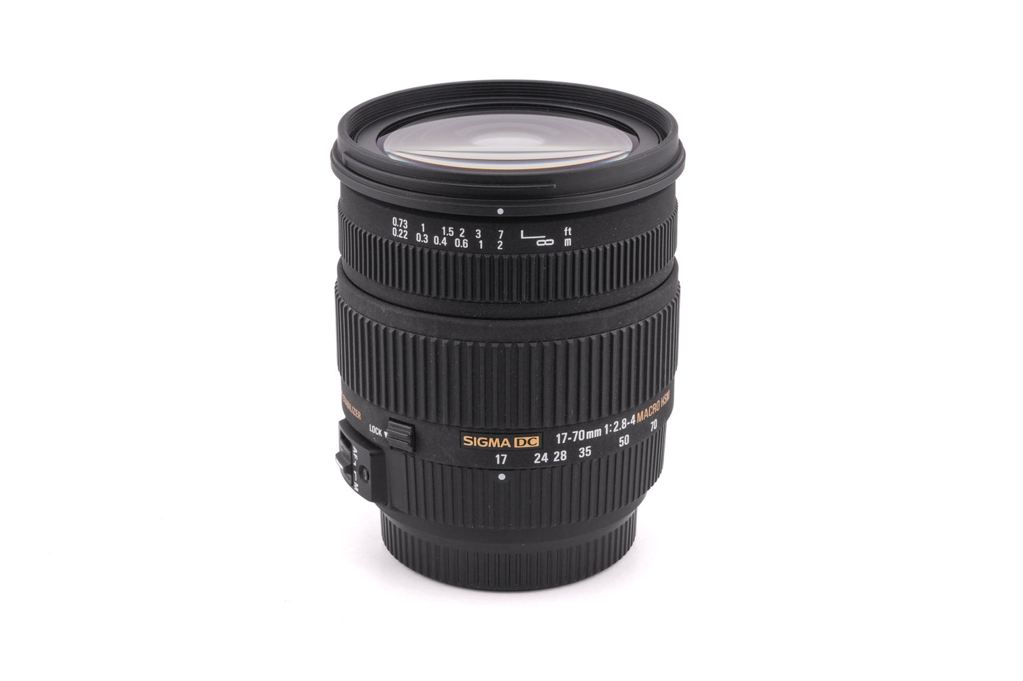 Sigma 17-70mm f2.8-4 DC Macro OS HSM