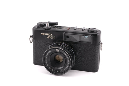 Yashica MG-1