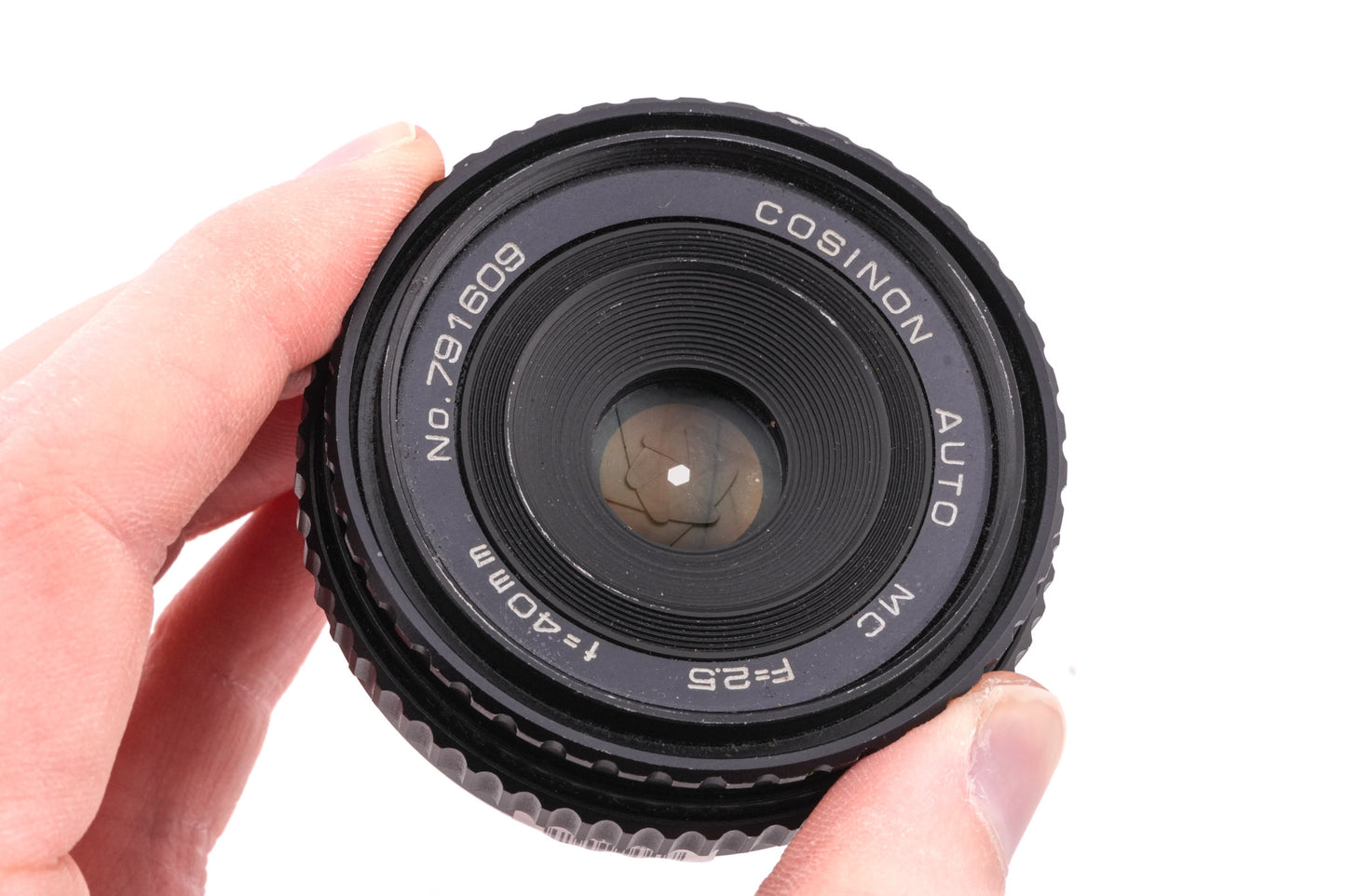 Cosina 40mm f2.5 Auto MC