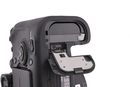 Canon EOS 6D Mark II