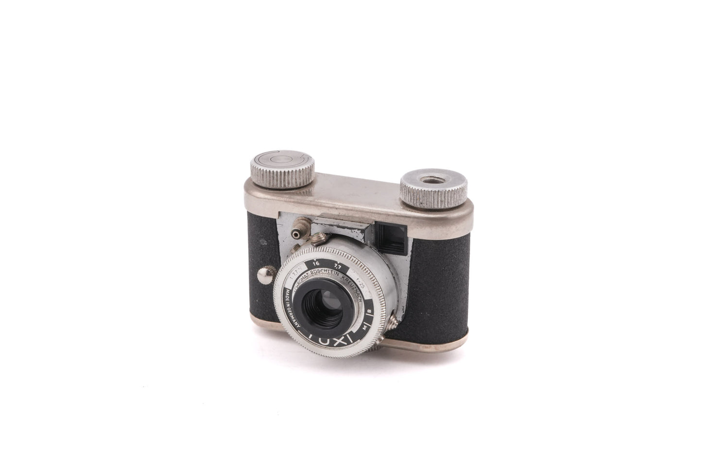 Kunik Walter Tuxi - Camera