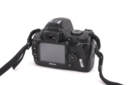 Nikon D40