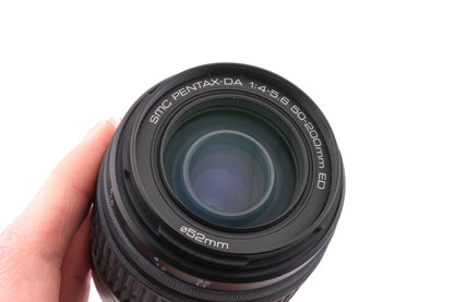 Pentax 50-200mm f4-5.6 SMC Pentax-DA ED