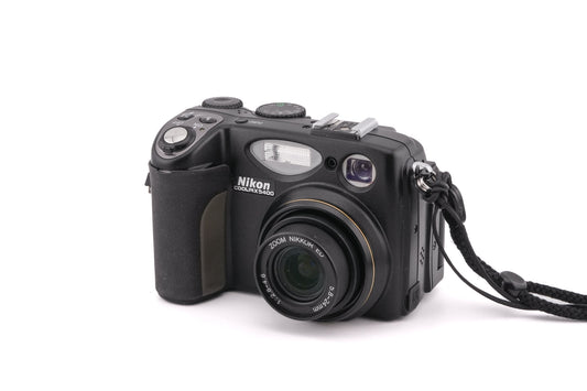 Nikon Coolpix 5400