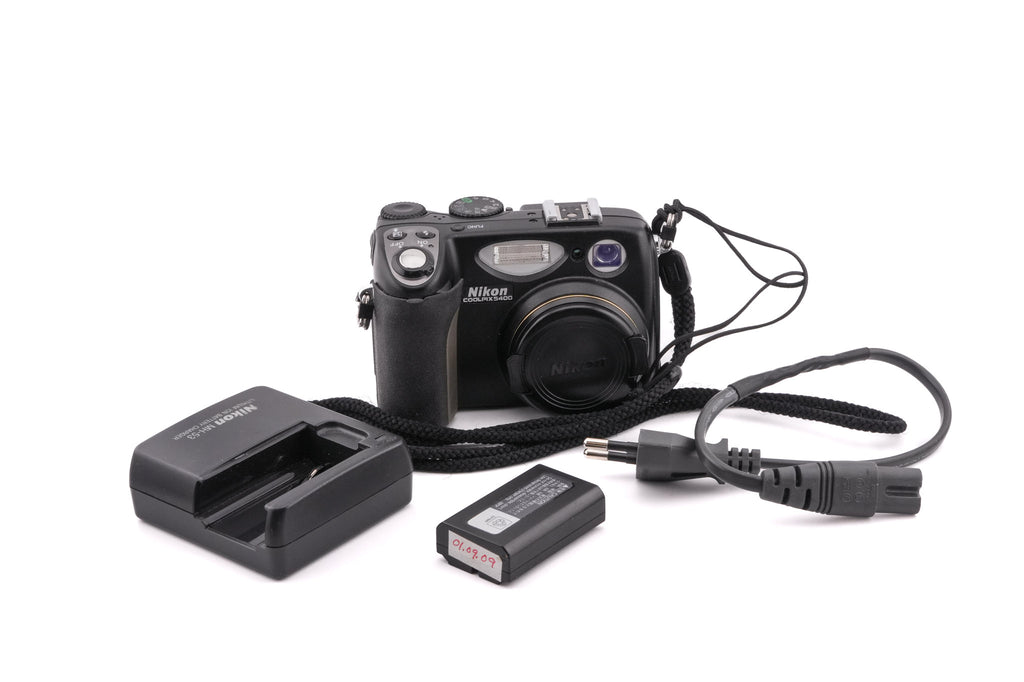 Nikon Coolpix 5400