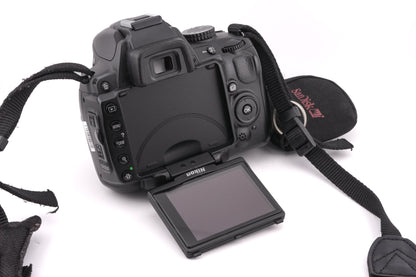 Nikon D5000