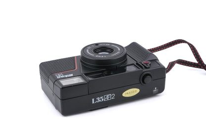 Nikon L35AF2
