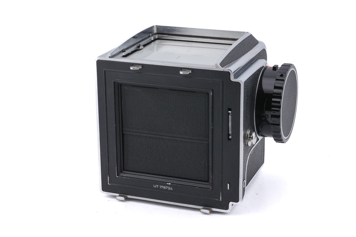 Hasselblad 500C/M (Silver, 10026) + A12 Film Magazine (Silver, 30074) + 80mm f2.8 Planar T* CF (20029) + Waist Level Finder (New / Chrome, 42315) + Standard Focusing Screen (42161)