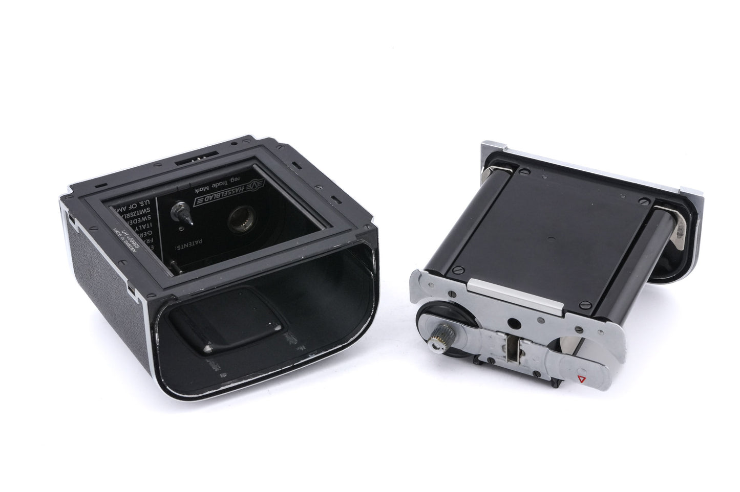 Hasselblad 500C/M (Silver, 10026) + A12 Film Magazine (Silver, 30074) + 80mm f2.8 Planar T* CF (20029) + Waist Level Finder (New / Chrome, 42315) + Standard Focusing Screen (42161)