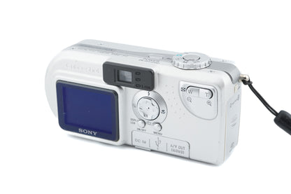 Sony Cyber-Shot DSC-P7