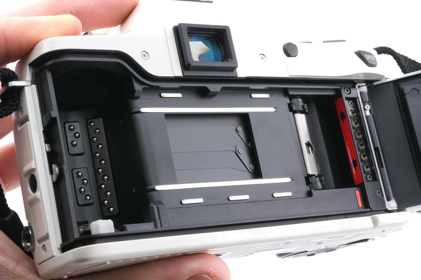 Minolta Dynax 8000i + 35-105mm f3.5-4.5 AF Zoom + Program 5200i