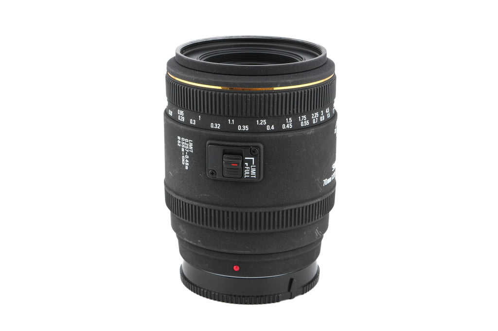 Sigma 70mm f2.8 EX DG Macro
