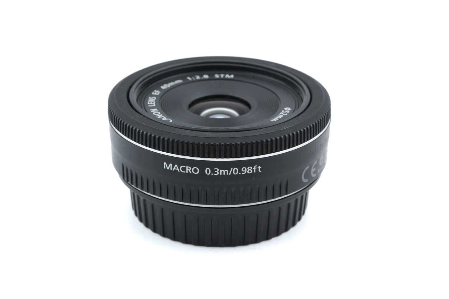 Canon 40mm f2.8 STM