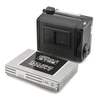 Zenza Bronica 135W Film Back + ETRS Focusing Screen-E