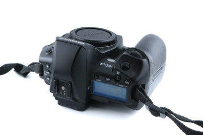 Olympus E-3