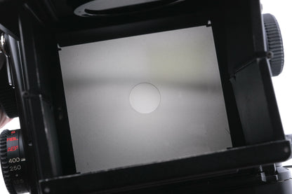 Mamiya RZ67 Professional II + 110mm f2.8 Sekor Z + 120 6x7 Roll Film Holder Professional II + Waist Level Finder