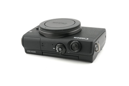 Canon EOS M200