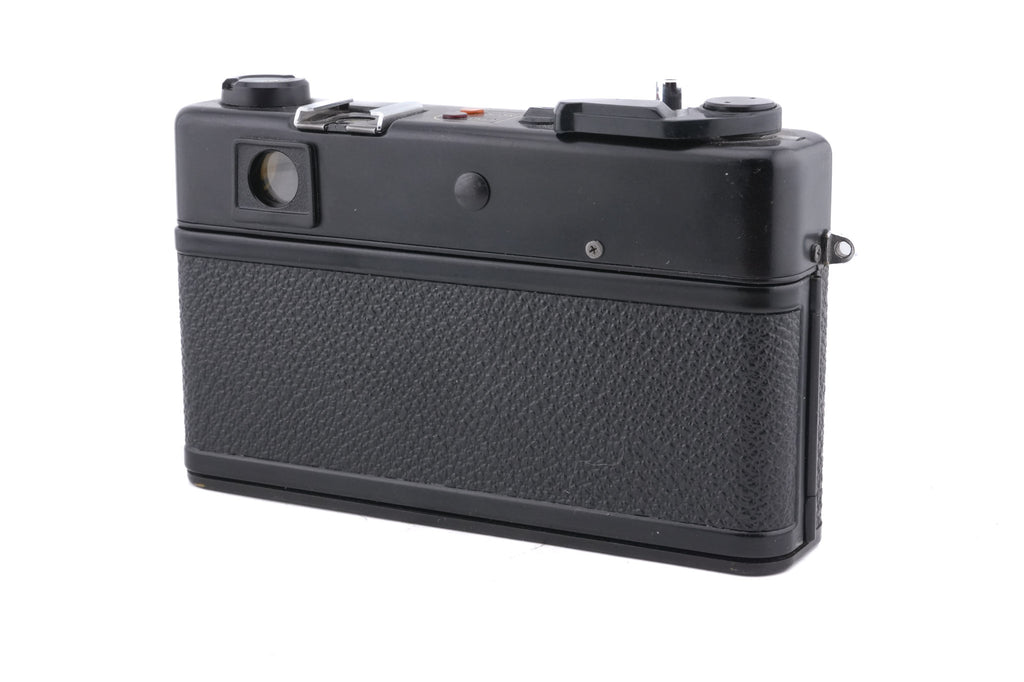 Yashica MG-1