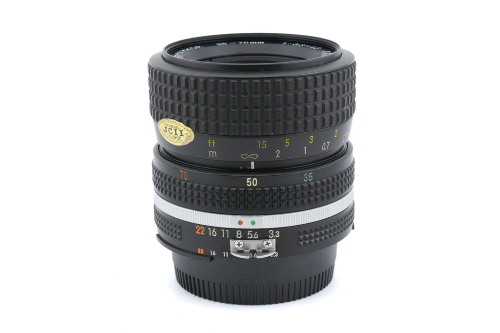 Nikon 35-70mm f3.3-4.5 Zoom-Nikkor AI-S