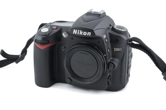 Nikon D90