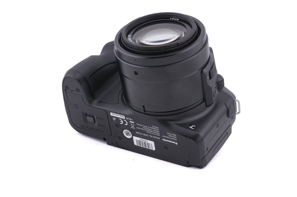 Panasonic Lumix DMC-FZ300