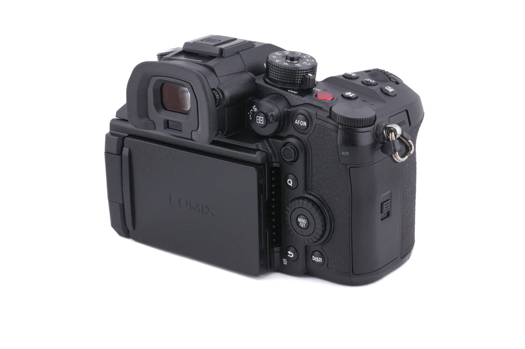 Panasonic Lumix DC-GH6