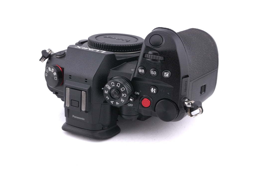 Panasonic Lumix DC-GH6