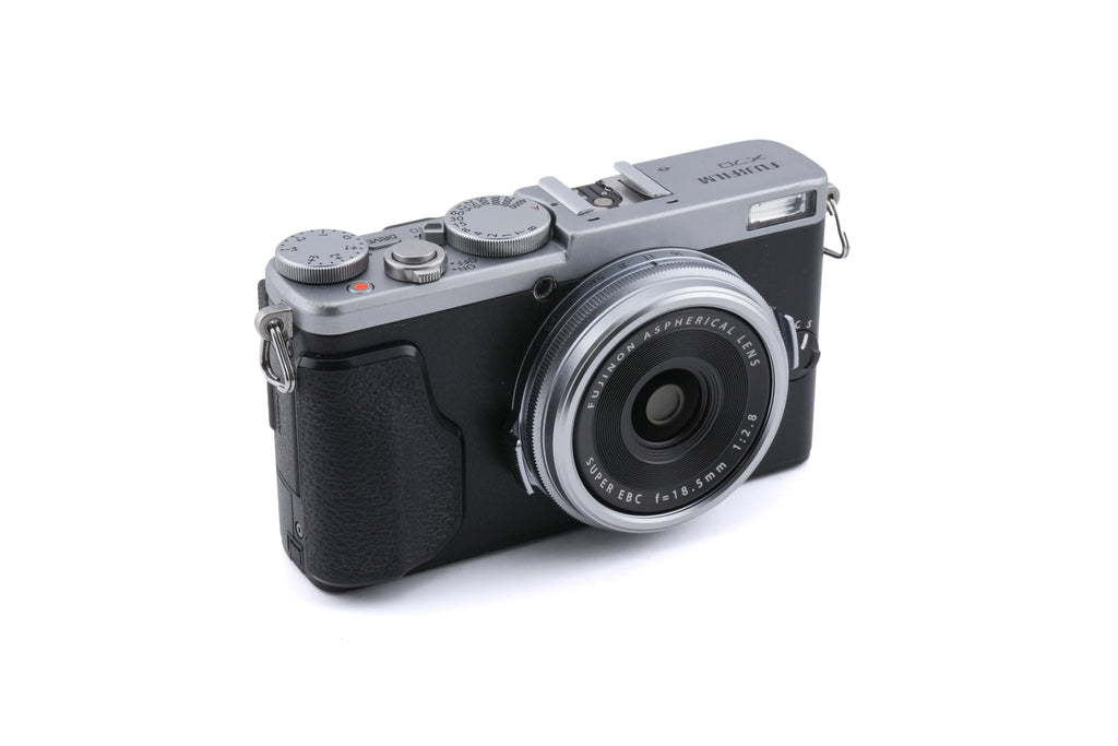 Fujifilm X70