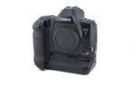 Canon EOS-3 + PB-E2 Power Drive Booster