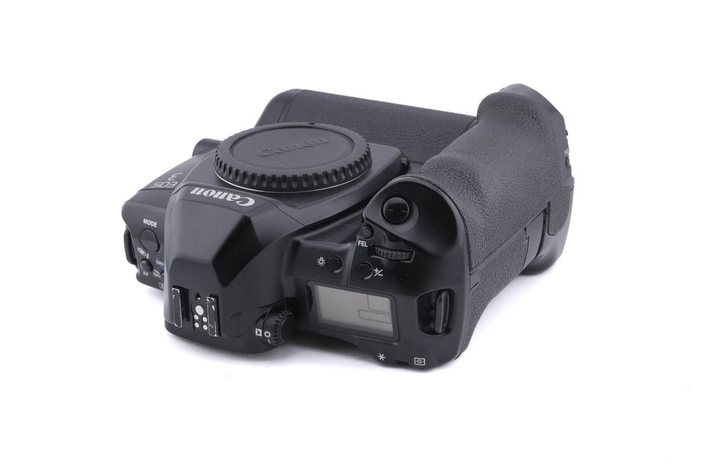 Canon EOS-3 + PB-E2 Power Drive Booster