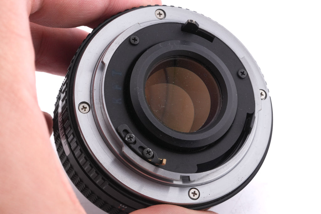 Yashica 50mm f2 ML