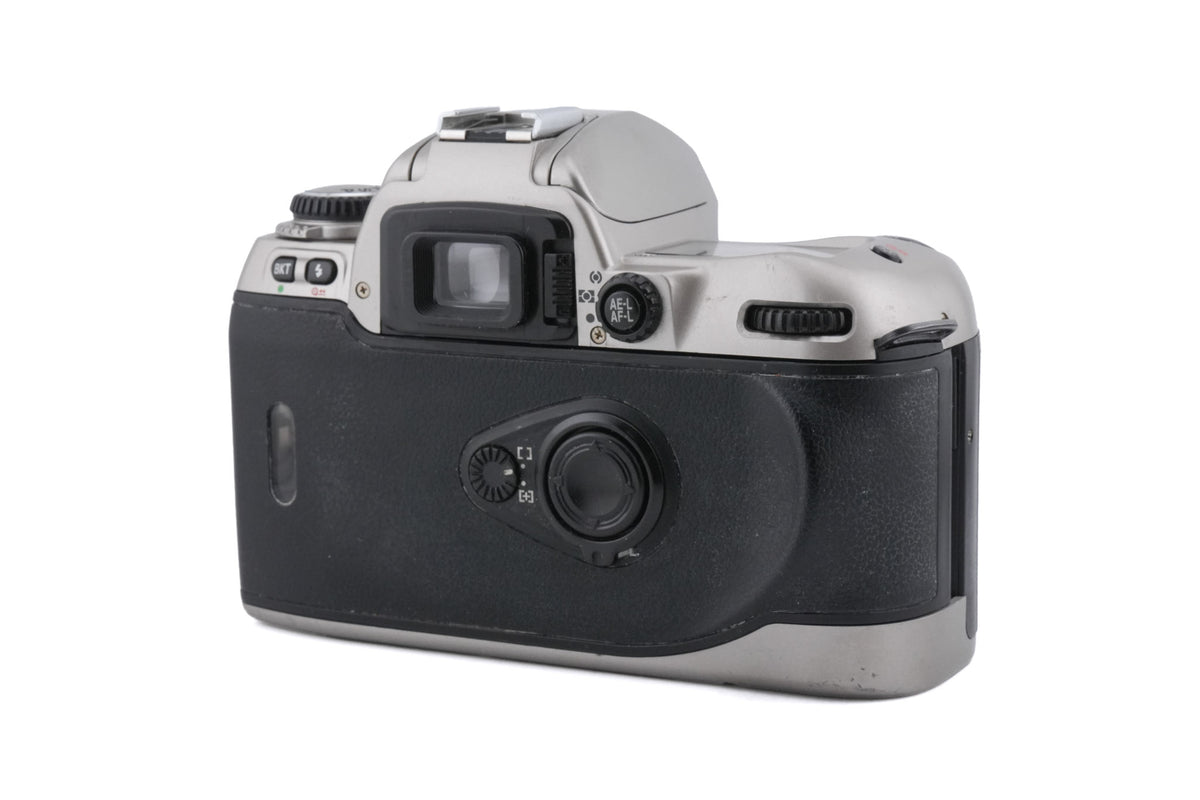 Nikon F80