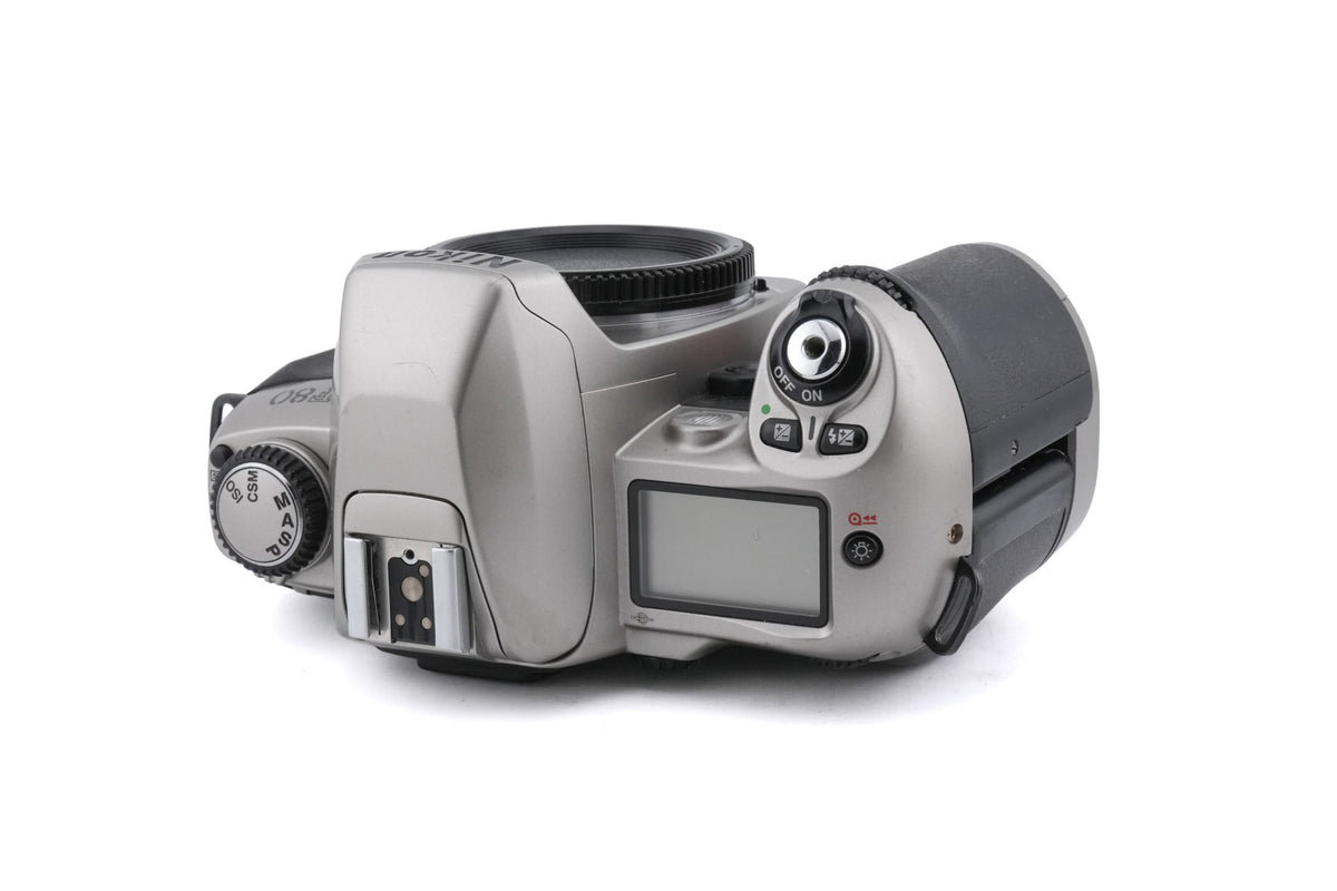 Nikon F80