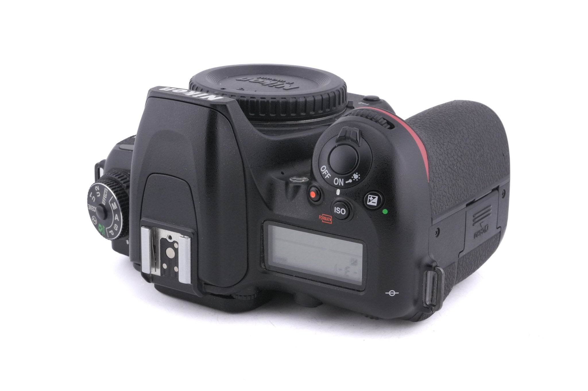 Nikon D7500