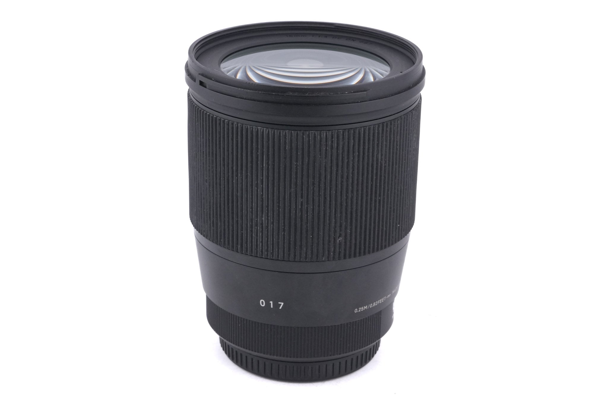 Sigma 16mm f1.4 DC DN Contemporary (017)