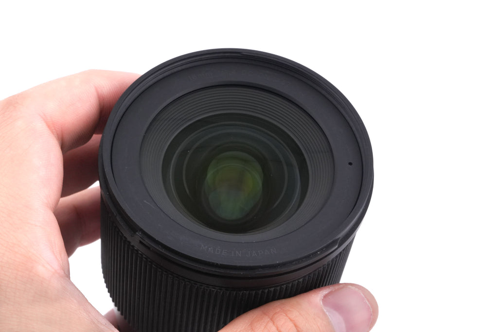 Sigma 16mm f1.4 DC DN Contemporary (017)