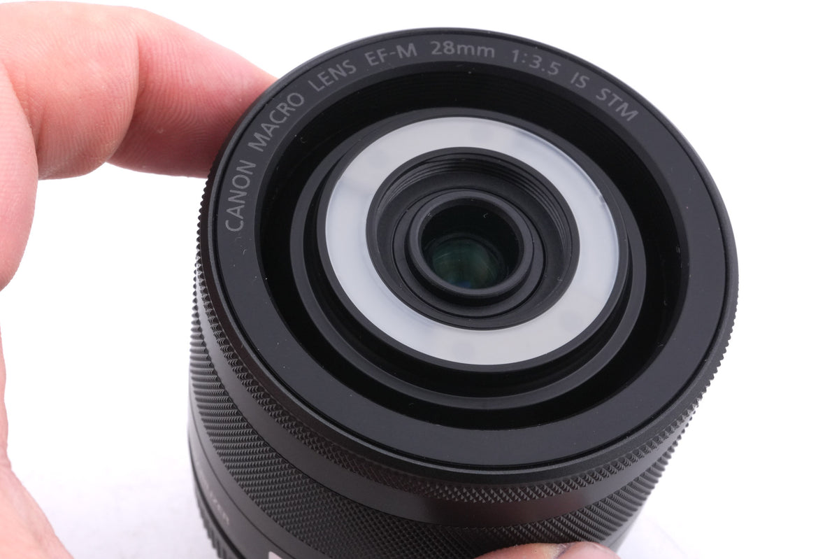 Canon 28mm f3.5 Macro IS STM