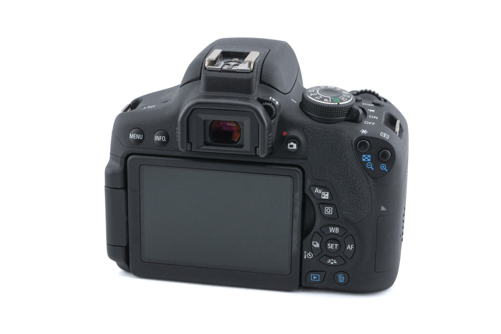 Canon EOS 750D